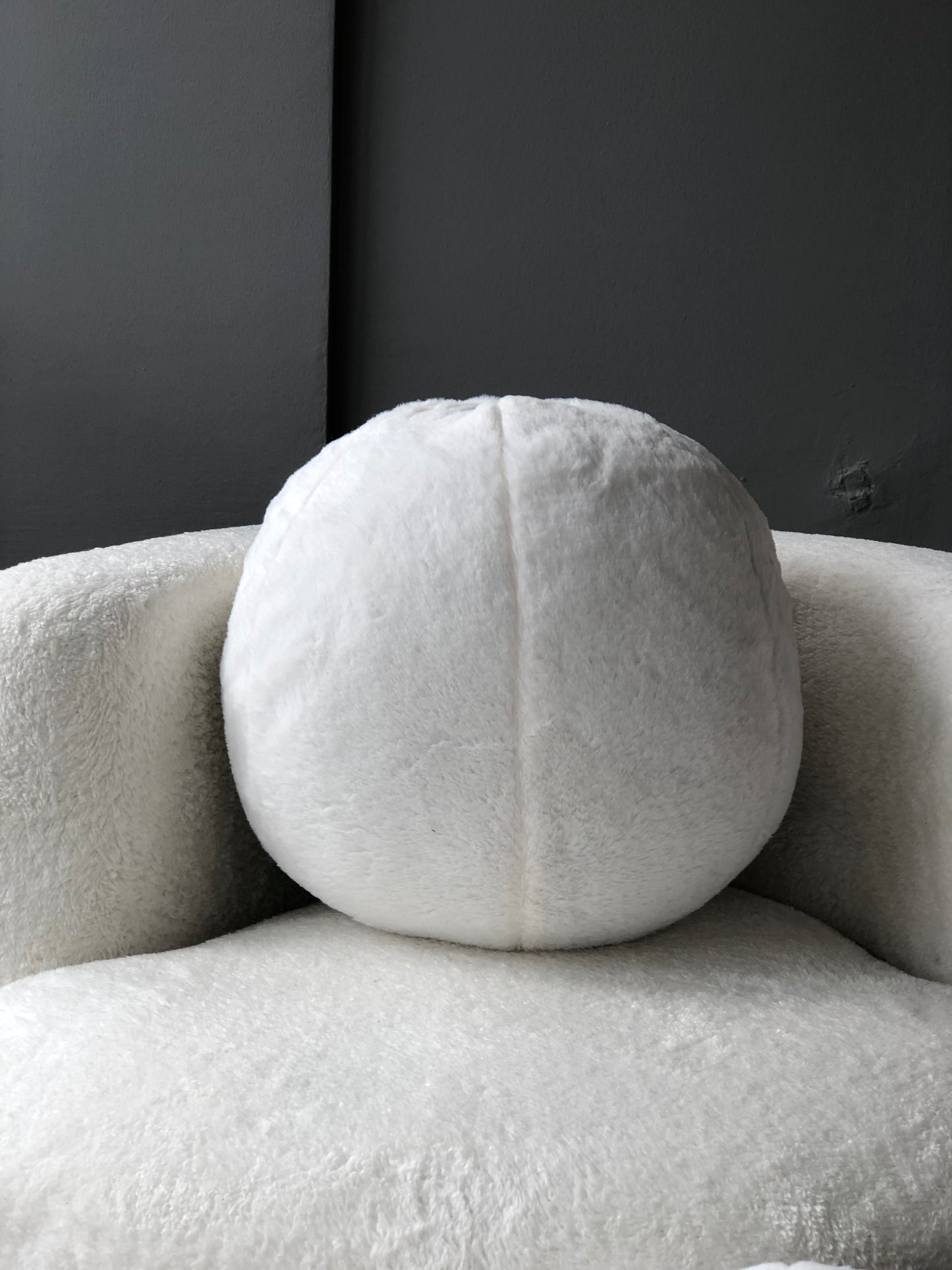 Arvely Toscana Plush Round Pillow